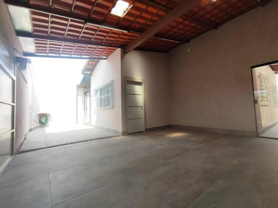 Casa Para Descanso E Tranquilidade Убераба Екстериор снимка